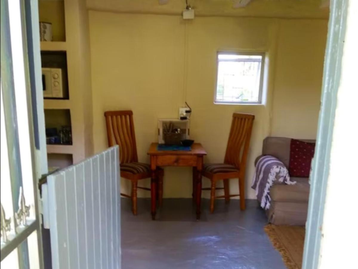 Cabernet Cottage Be Still And Know Franschhoek Room photo